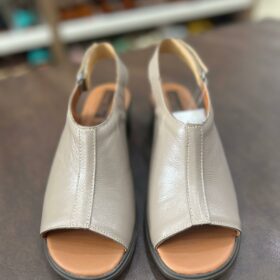 Sandália de Salto em Couro - Ref: 9178