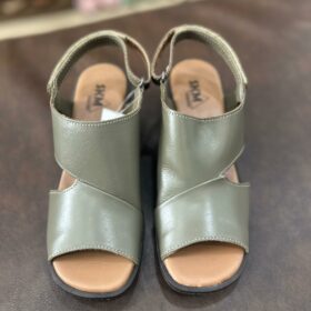 Sandália de Salto em Couro - Ref: IB094